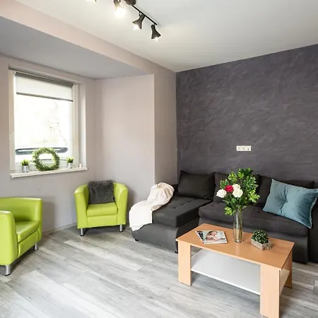 Koezponti, Teraszos Apartman Apartment Siofok