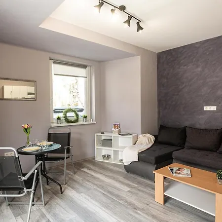 Koezponti, Teraszos Apartman Apartment Siofok