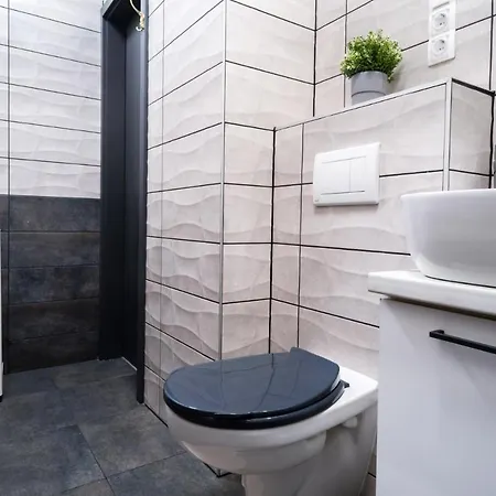 Koezponti, Teraszos Apartman Apartment Siofok